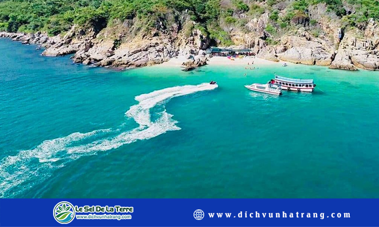 Từ Đảo Bình Hưng đi Nha Trang bao nhiêu km