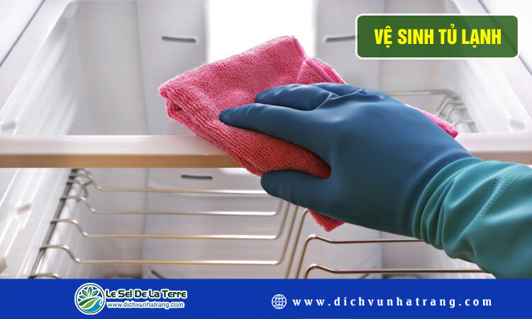 Vệ sinh tủ lạnh
